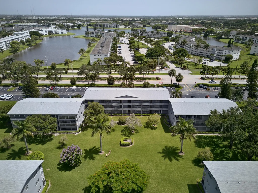 50 Suffolk B Boca Raton FL 33434