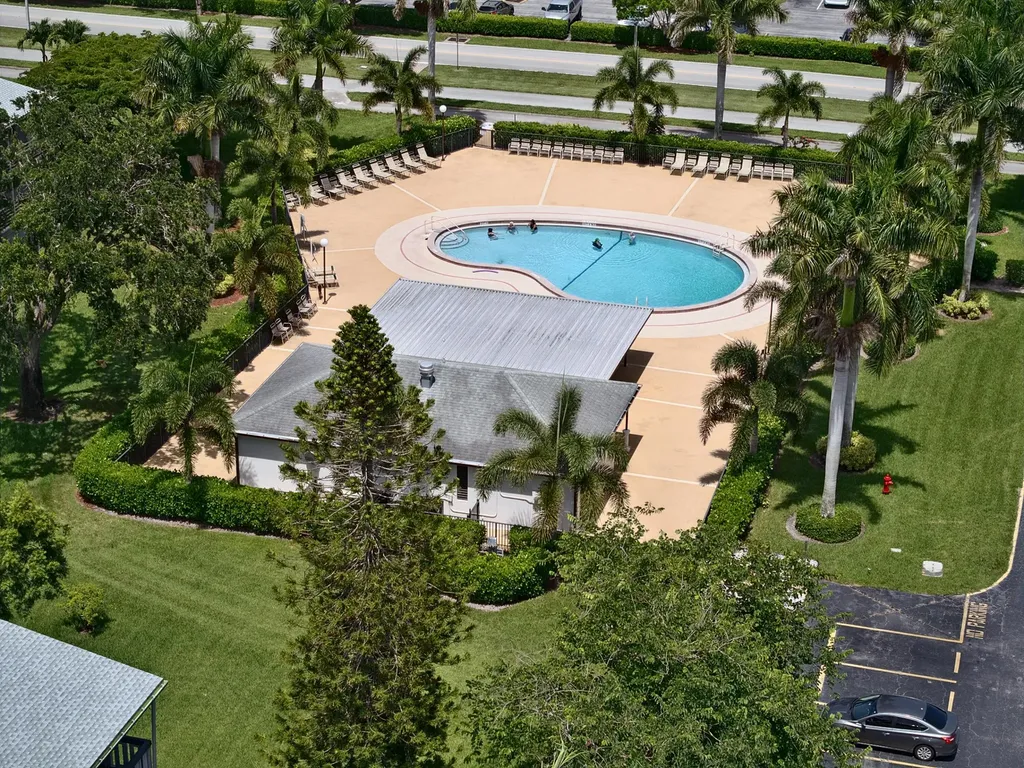 50 Suffolk B Boca Raton FL 33434