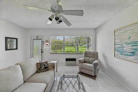 50 Suffolk B Boca Raton FL 33434