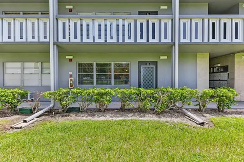 50 Suffolk B Boca Raton FL 33434