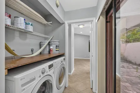 3076 S Oakland Forest Drive Oakland Park FL 33309