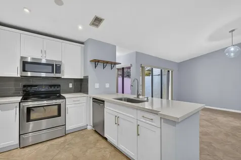 3076 S Oakland Forest Drive Oakland Park FL 33309