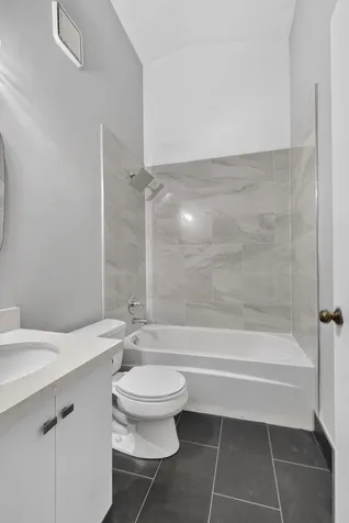3076 S Oakland Forest Drive Oakland Park FL 33309