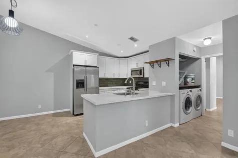 3076 S Oakland Forest Drive Oakland Park FL 33309