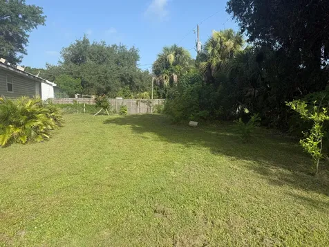 2671 NW 5th Street Okeechobee FL 34972