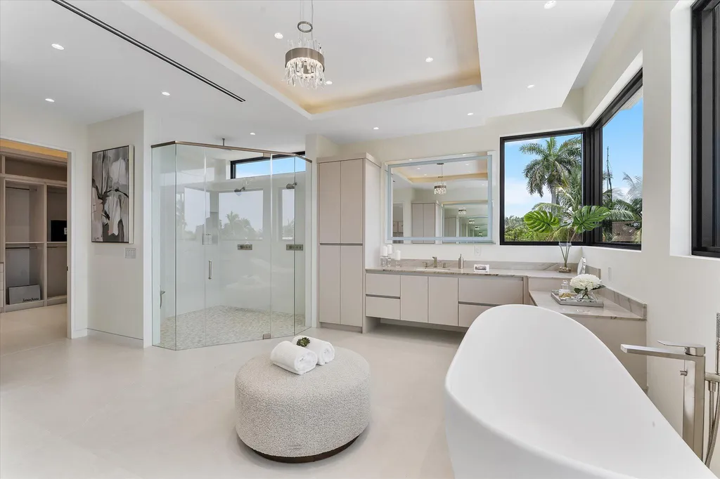 1607 SE 14th Street Fort Lauderdale FL 33316