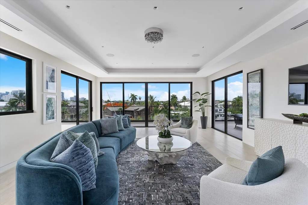 1607 SE 14th Street Fort Lauderdale FL 33316