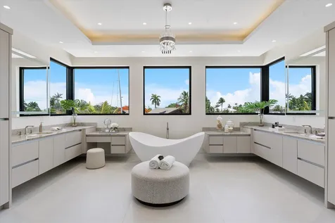 1607 SE 14th Street Fort Lauderdale FL 33316