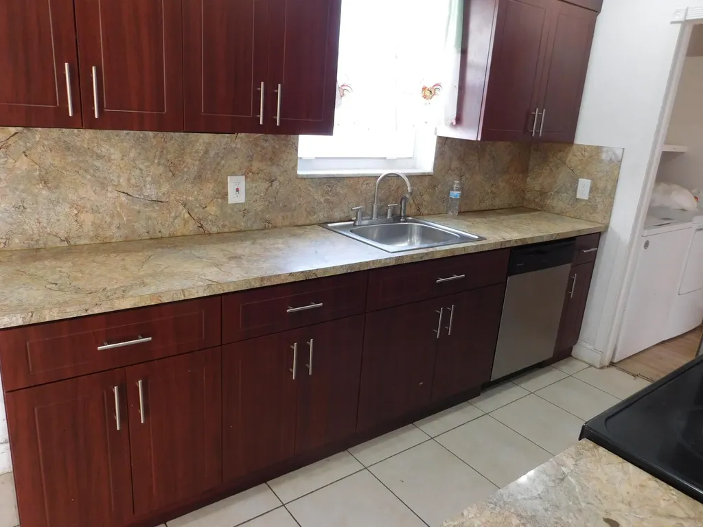 2251 NW 29th Terrace Fort Lauderdale FL 33311