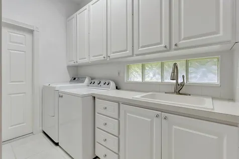 8894 SE Retreat Drive Hobe Sound FL 33455