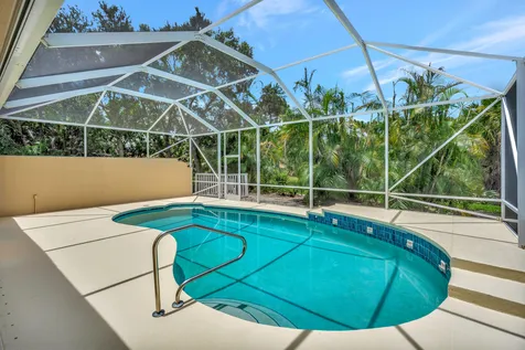 8894 SE Retreat Drive Hobe Sound FL 33455