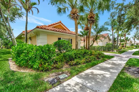 8894 SE Retreat Drive Hobe Sound FL 33455
