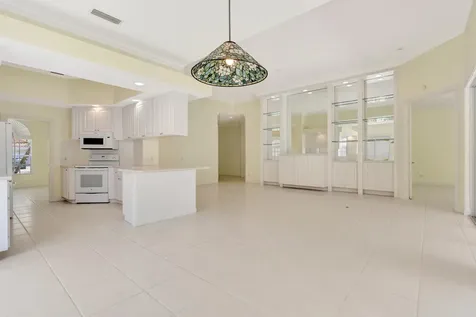 8894 SE Retreat Drive Hobe Sound FL 33455