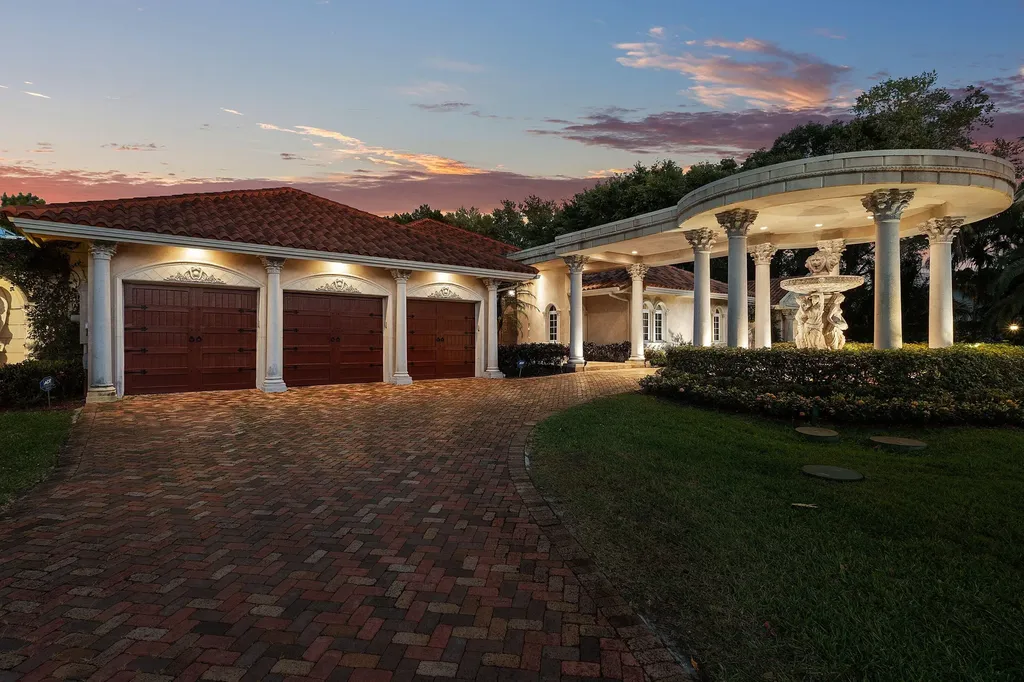 16090 Rio Del Paz Delray Beach FL 33446