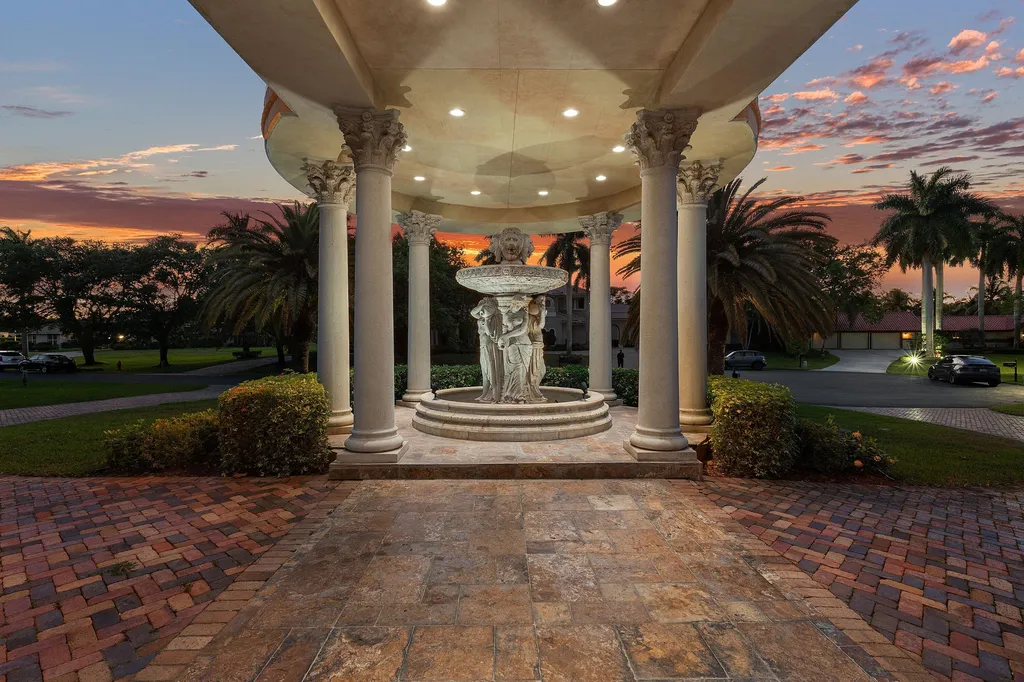 16090 Rio Del Paz Delray Beach FL 33446
