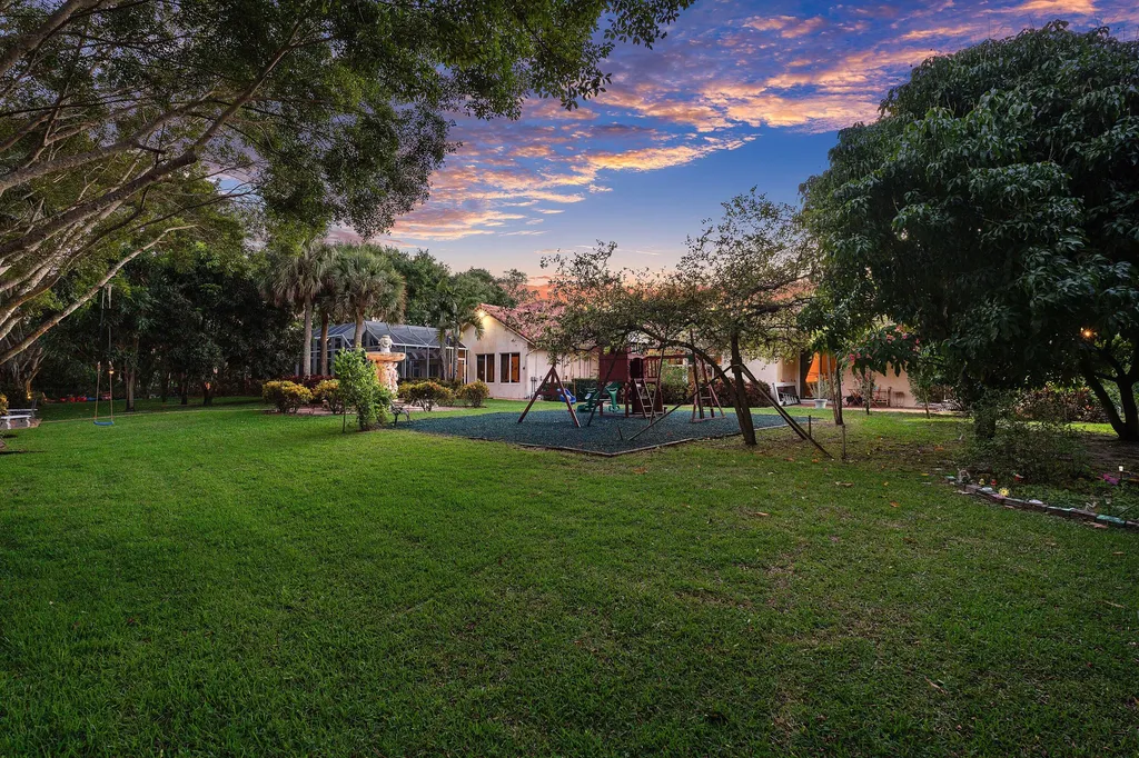 16090 Rio Del Paz Delray Beach FL 33446