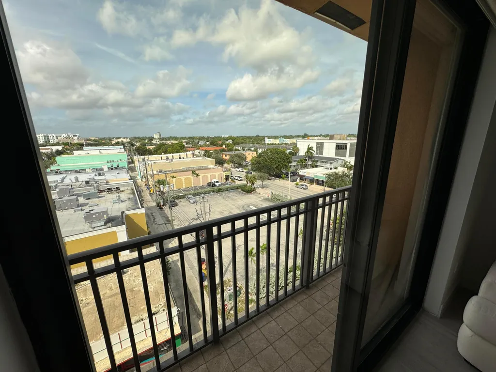 511 Lucerne Avenue Lake Worth Beach FL 33460