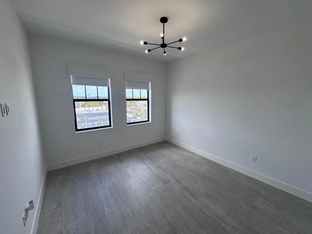 511 Lucerne Avenue Lake Worth Beach FL 33460