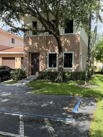 2600 Venetian Drive Boynton Beach FL 33426
