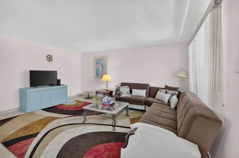 809 Normandy Q Delray Beach FL 33484