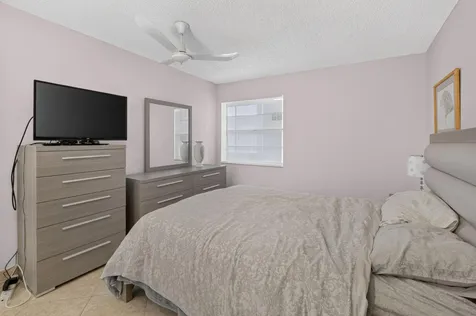 809 Normandy Q Delray Beach FL 33484