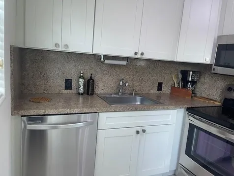 589 Fanshaw O Boca Raton FL 33434
