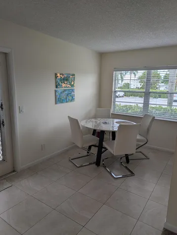 589 Fanshaw O Boca Raton FL 33434