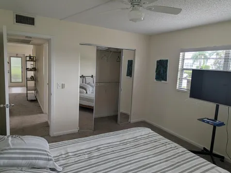 589 Fanshaw O Boca Raton FL 33434