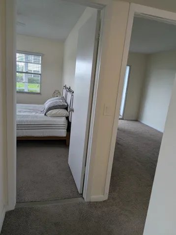589 Fanshaw O Boca Raton FL 33434