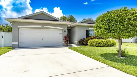 5344 Oakland Lake Circle Fort Pierce FL 34951