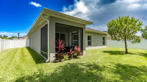 5344 Oakland Lake Circle Fort Pierce FL 34951