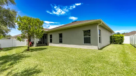 5344 Oakland Lake Circle Fort Pierce FL 34951