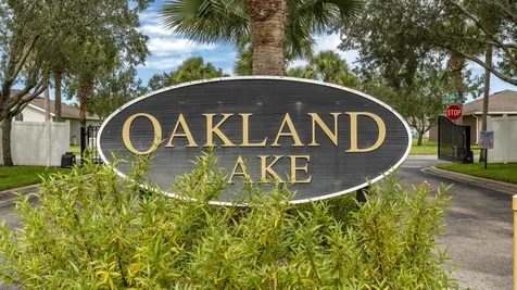 5344 Oakland Lake Circle Fort Pierce FL 34951