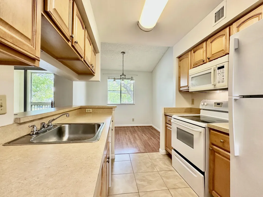9877 Westview Drive Coral Springs FL 33076