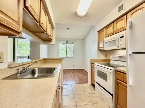 9877 Westview Drive Coral Springs FL 33076