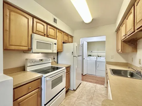 9877 Westview Drive Coral Springs FL 33076