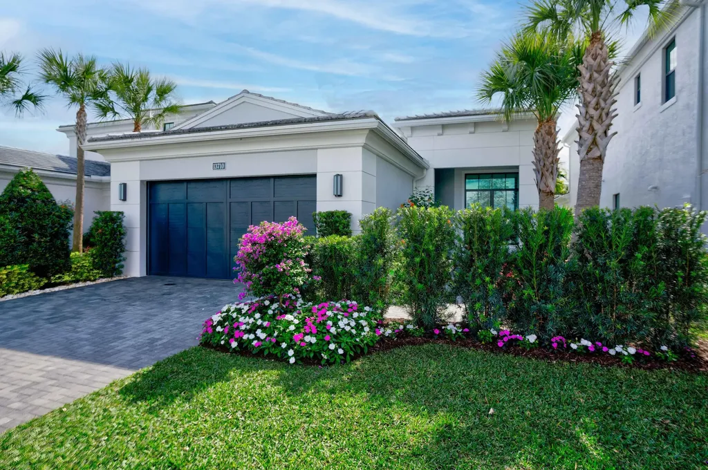 13710 Artisan Circle Palm Beach Gardens FL 33418