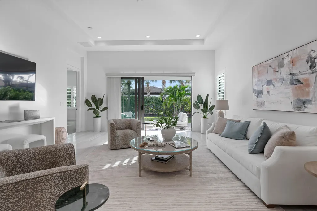 13710 Artisan Circle Palm Beach Gardens FL 33418