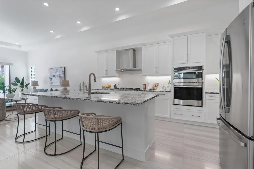 13710 Artisan Circle Palm Beach Gardens FL 33418
