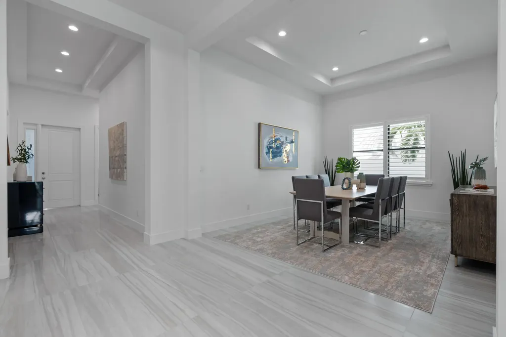 13710 Artisan Circle Palm Beach Gardens FL 33418