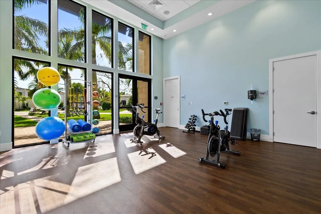 13710 Artisan Circle Palm Beach Gardens FL 33418