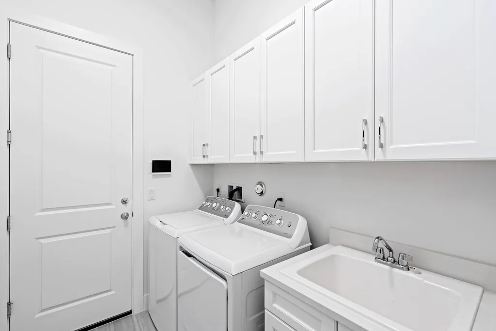 13710 Artisan Circle Palm Beach Gardens FL 33418