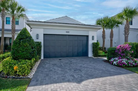13710 Artisan Circle Palm Beach Gardens FL 33418