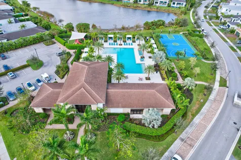 13710 Artisan Circle Palm Beach Gardens FL 33418