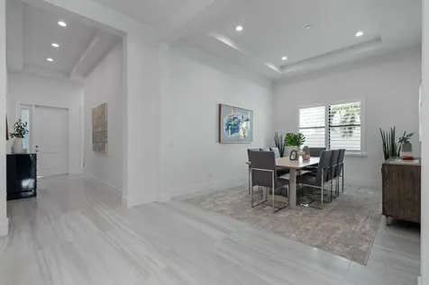 13710 Artisan Circle Palm Beach Gardens FL 33418
