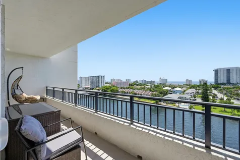 2880 NE 14th Street Causeway Pompano Beach FL 33062