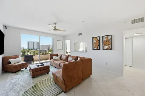2880 NE 14th Street Causeway Pompano Beach FL 33062