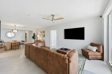 2880 NE 14th Street Causeway Pompano Beach FL 33062
