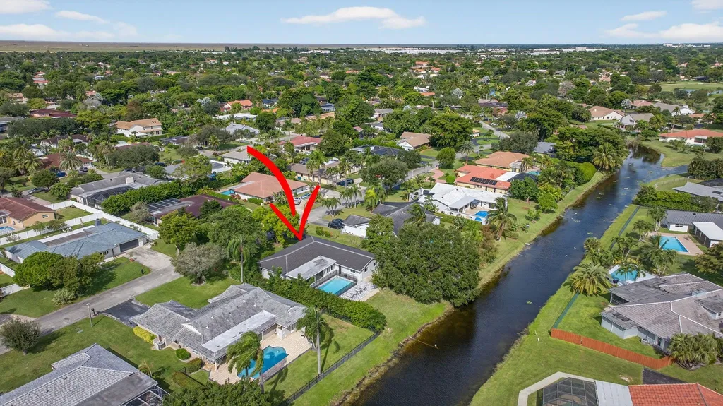 2421 NW 114th Avenue Coral Springs FL 33065