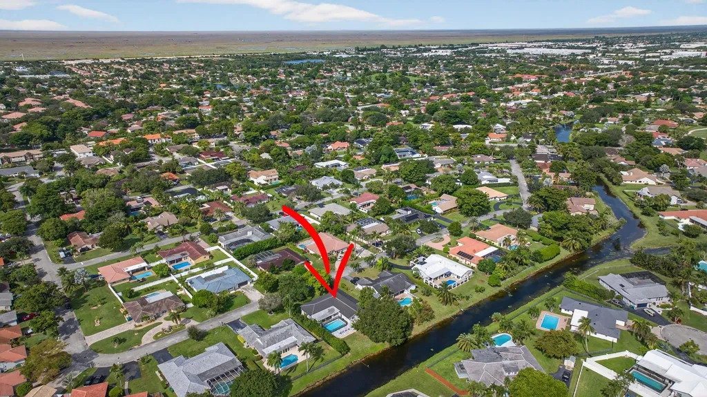 2421 NW 114th Avenue Coral Springs FL 33065